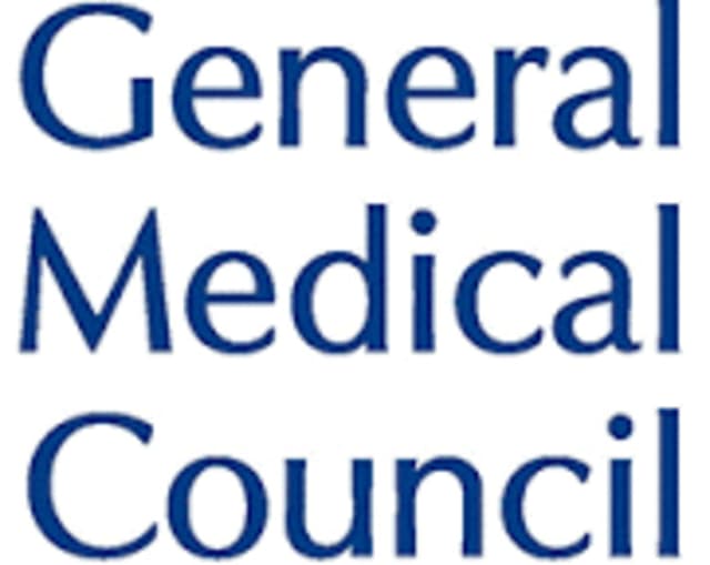 Mr Vasu Karri is on the GMC Specialist Register for plastic surgery.